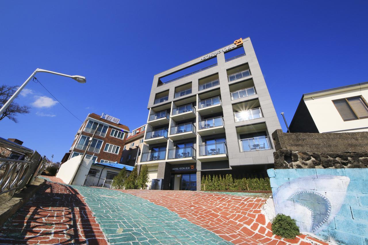 Hotel Yeon Σεογκουίπο Εξωτερικό φωτογραφία
