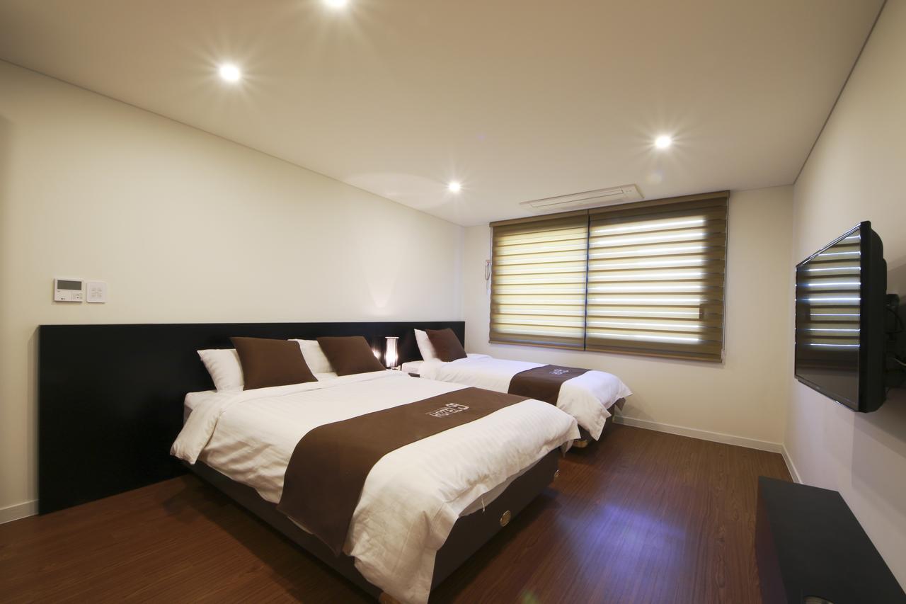 Hotel Yeon Σεογκουίπο Εξωτερικό φωτογραφία