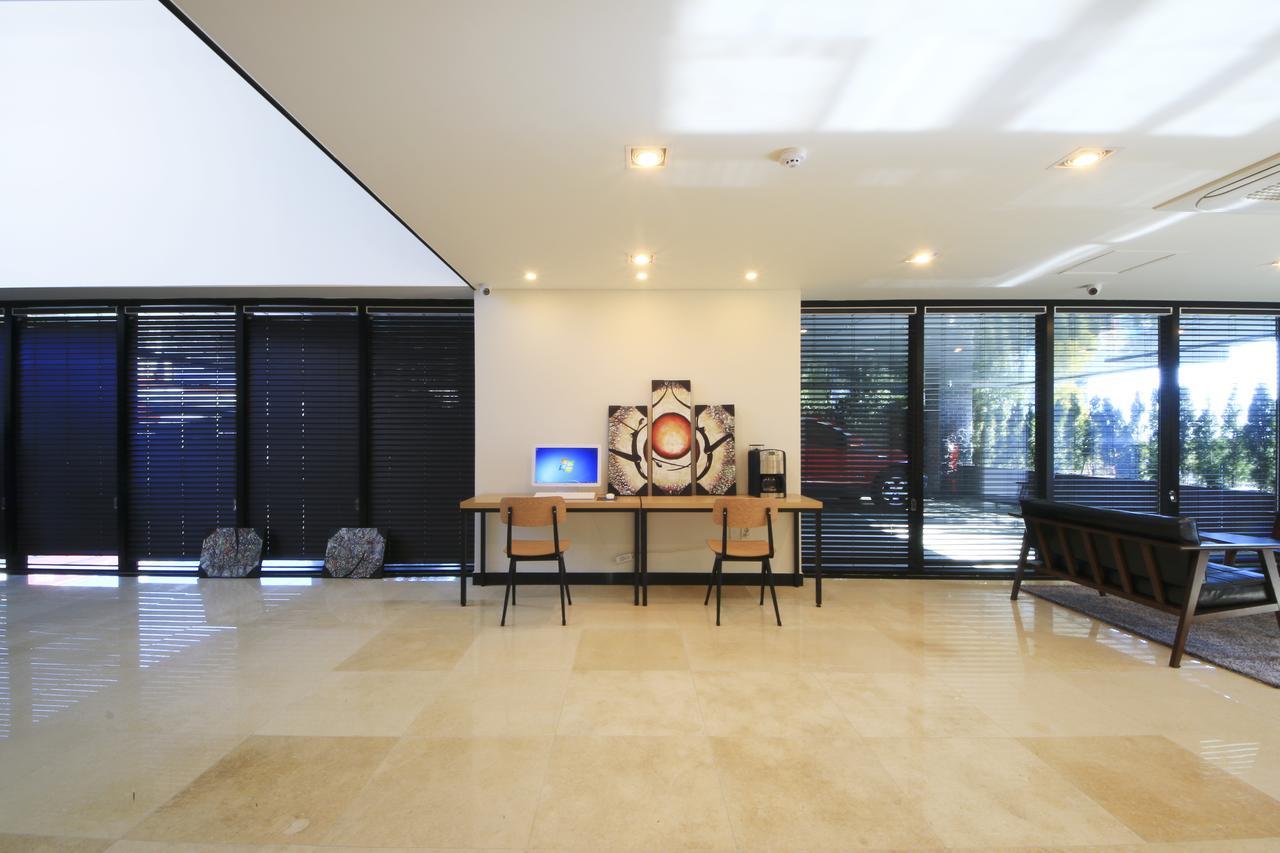 Hotel Yeon Σεογκουίπο Εξωτερικό φωτογραφία